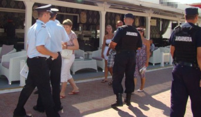144 de persoane, cercetate pentru fraude, spălare de bani, corupţie